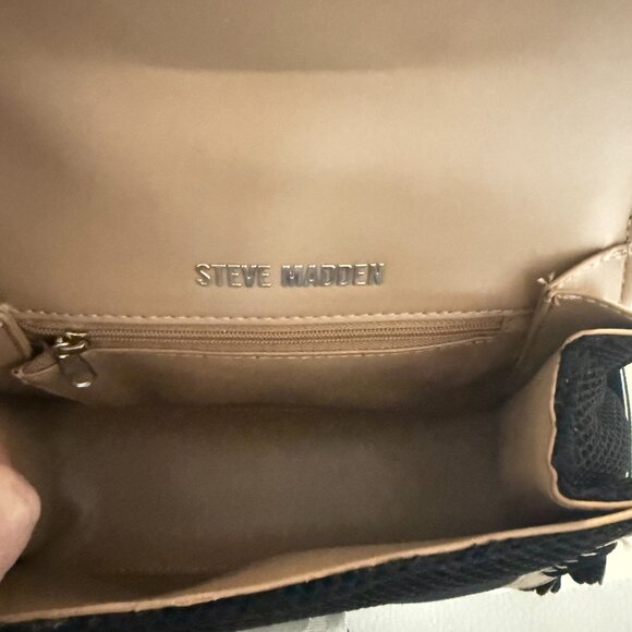 NWT STEVE MADDEN BDIEGO SATCHEL CROSSBODY BAG BLACK TAN ATHLETIC INSPIRED - Picture 6 of 6